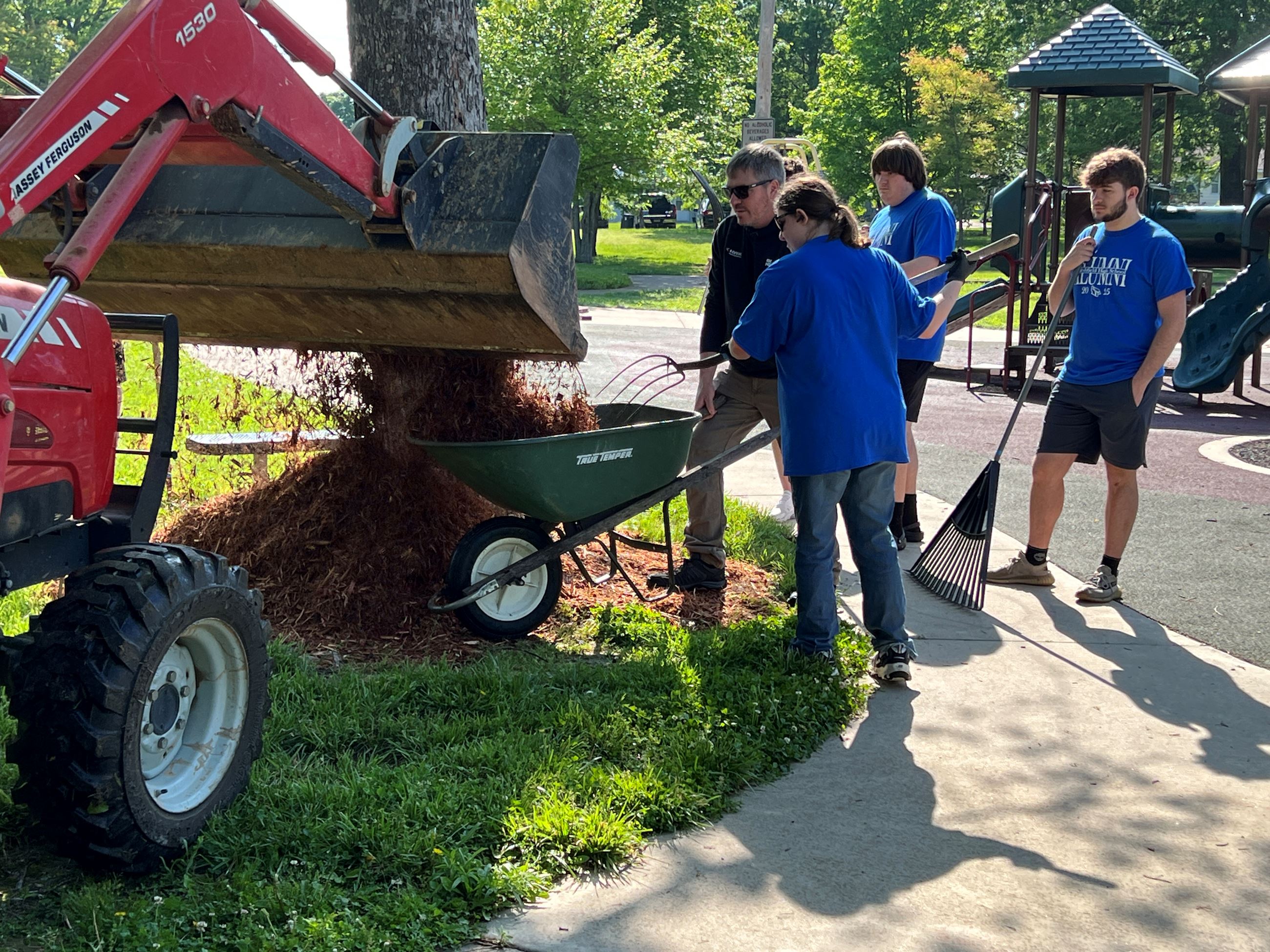 Joel Olsen, students, tractor